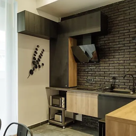 11 - New Building & Parking Βουκουρέστι