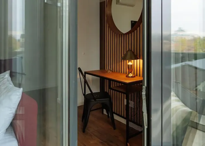 11 - New Building & Parking Apartamento Bucareste