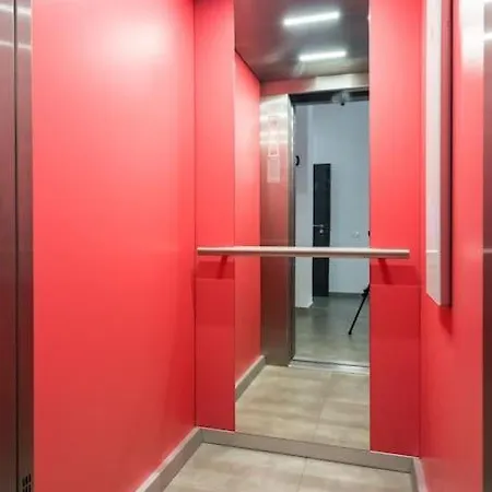 Apartament 11 - New Building & Parking