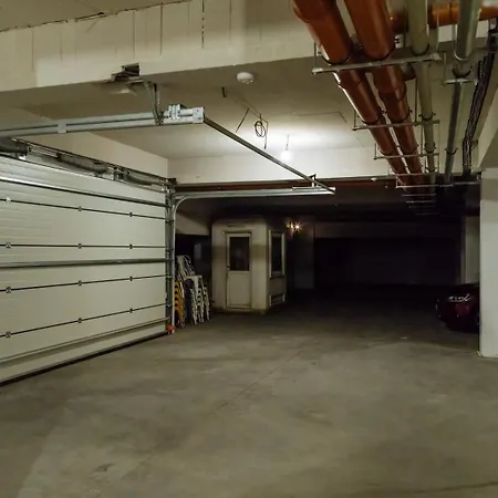 11 - New Building & Parking Apartment