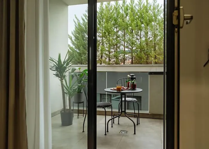 Apartman 11 - New Building & Parking