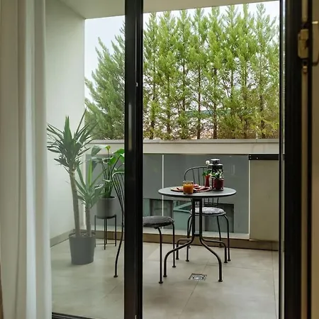 Apartman 11 - New Building & Parking